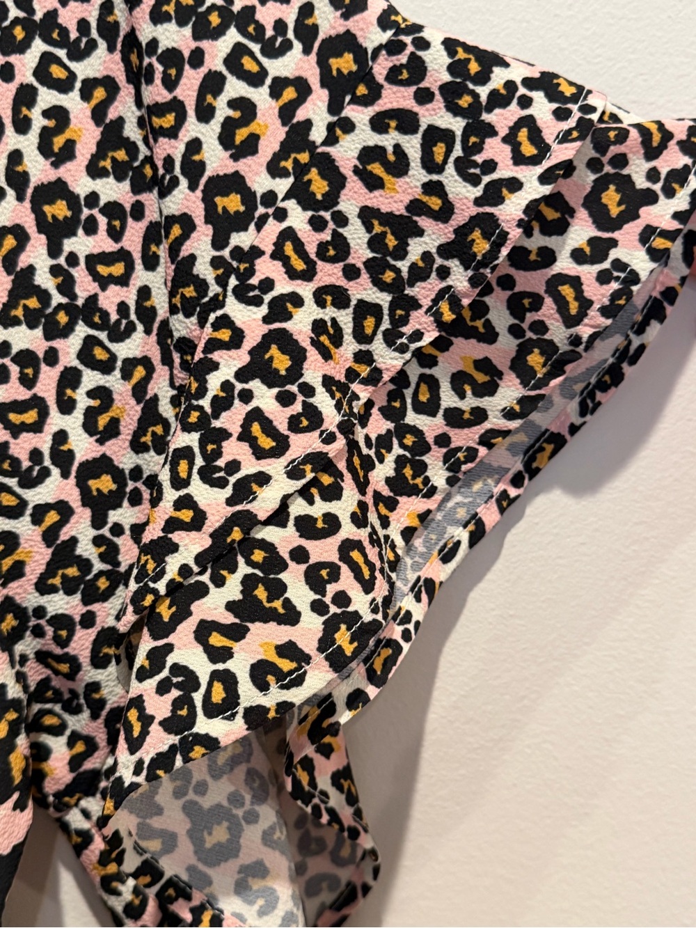 Umgee Pink & Black Leopard Print Ruffle Sleeve Tunic - Picture 4 of 4